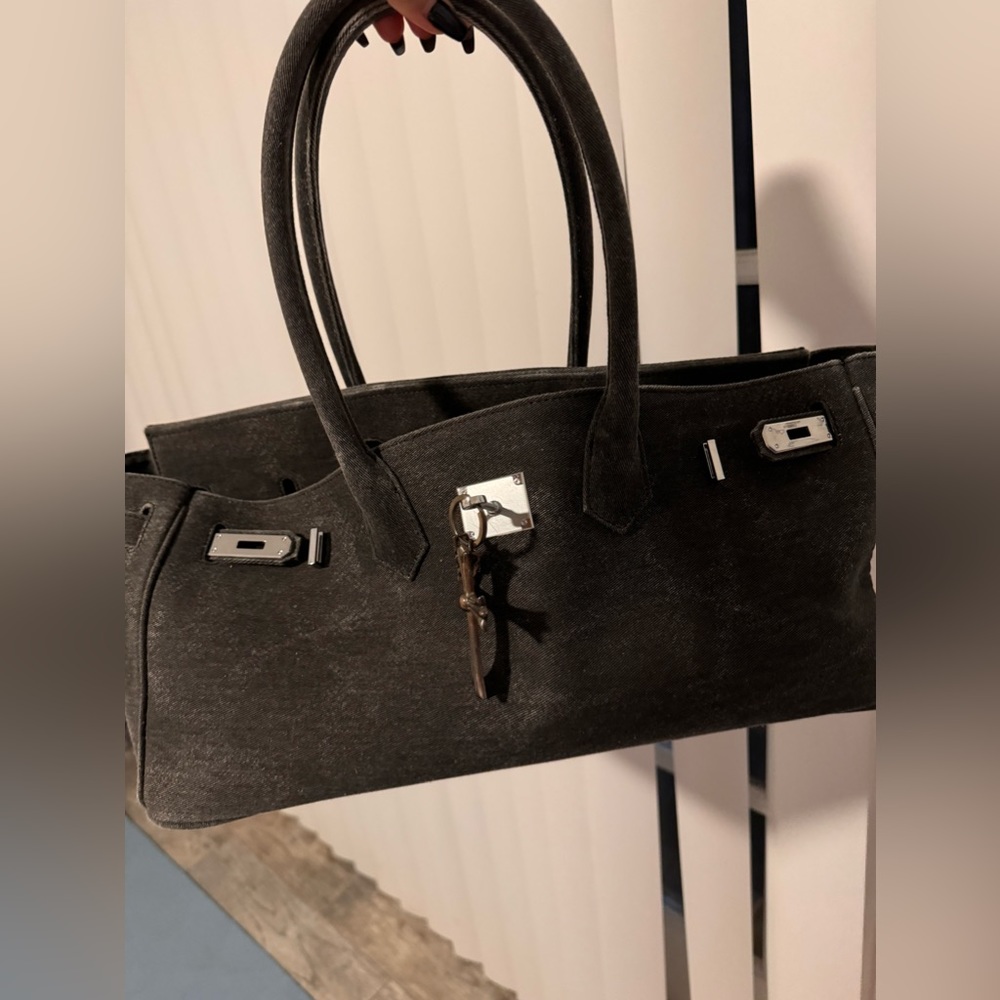 Margin Goods tote bag